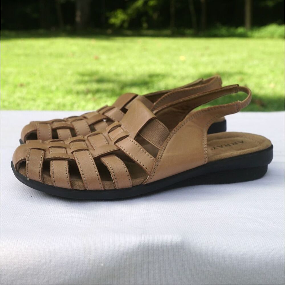 Array Tan Leather Chunky Slingback Fisherman Sand… - image 6